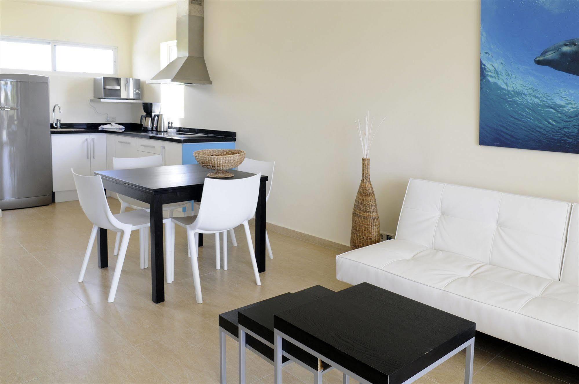 Dolphin Suites & Wellness Curacao Willemstad Exterior foto